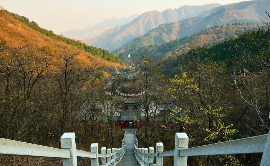 鹤伴山国家森林公园