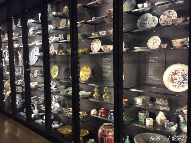 那里是专门的中国瓷器馆,全部展品均来自percival david 的个人收藏