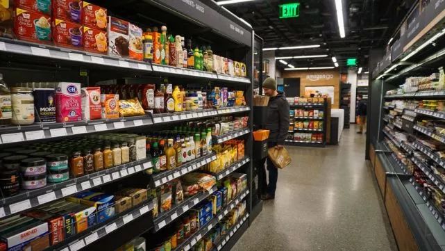亚马逊无人超市正式开业 开启智能零售时代