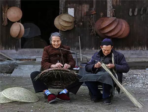 每个桃源人家中都有这样一顶帽子,你肯定也戴过!