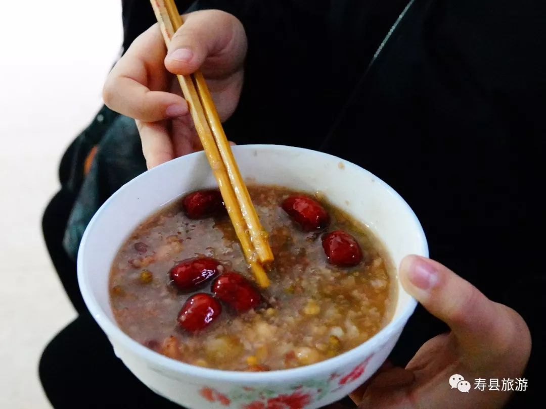 寒潮已至|喝一碗热腾腾的报恩寺腊八粥,寿州年味近了