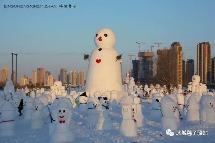 这个冬天,带你去看哈尔滨群力外滩的奇趣雪人谷