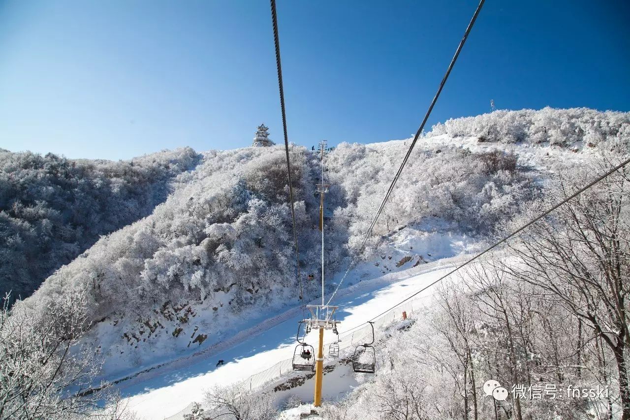 伏牛山滑雪场敲黑板滑雪初学者注意事项