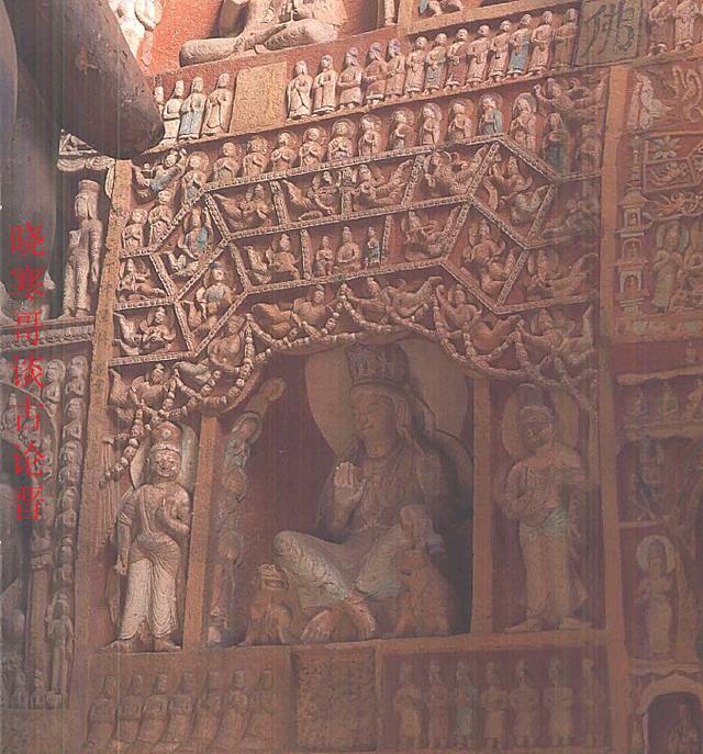 龛形龛楣装饰雕刻，唯有第十三窟堪称云冈石窟中表现最为丰富的了