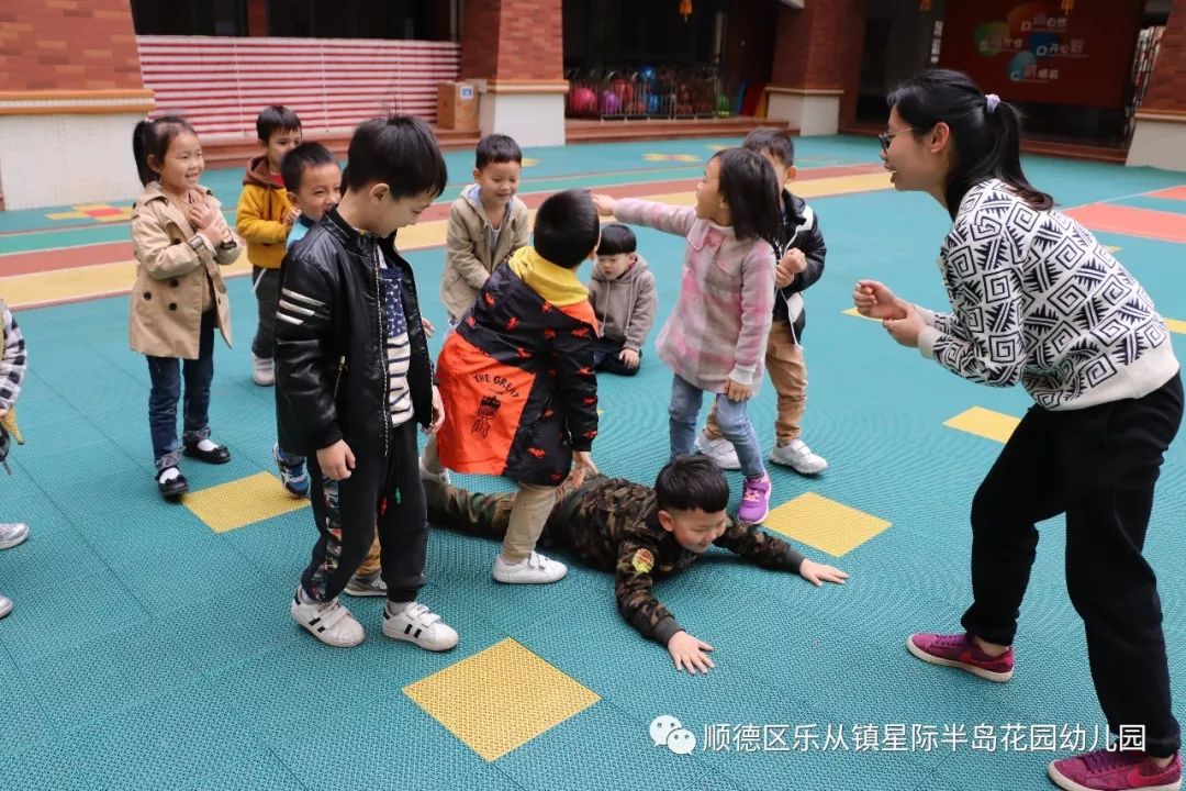 【安全意识 防患未然】北大附校幼儿园防踩踏应急疏散