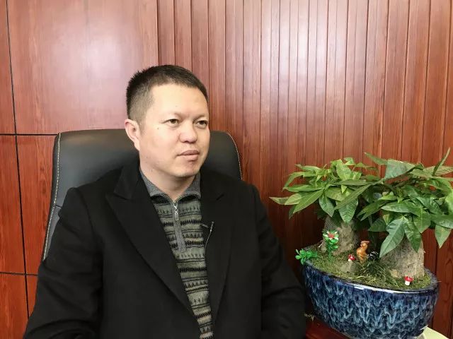 让我们去听听金塘镇党委副书记,镇长陈军对2018年金塘的有哪些展望吧!