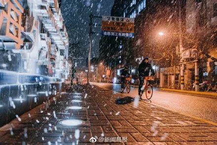 上海的冬日奇景，雪舞申城