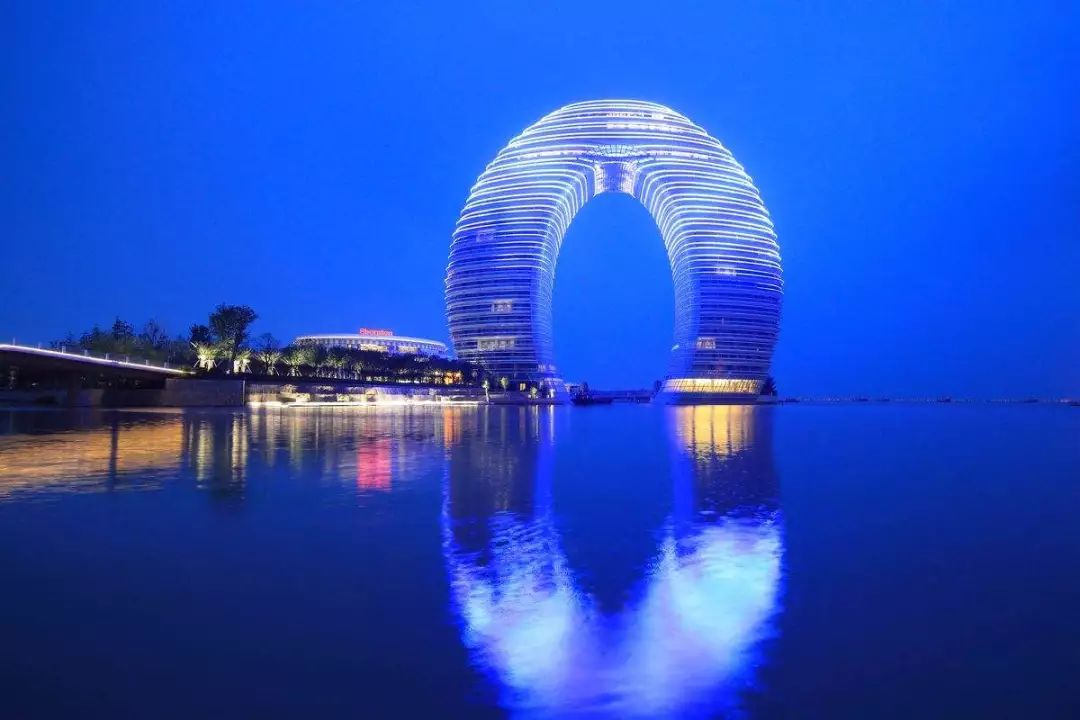 中国10大最美现代建筑,如果你去这个城市玩一定不要错过!