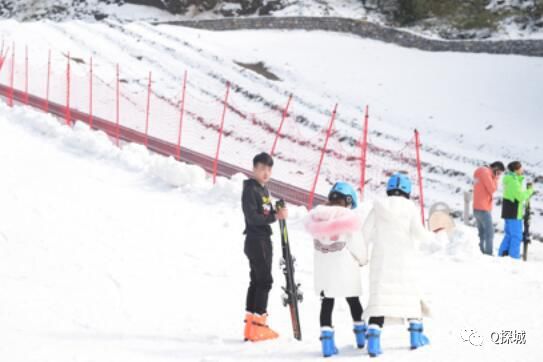 滑雪场招聘_北京西山滑雪场招工啦 职 等你来