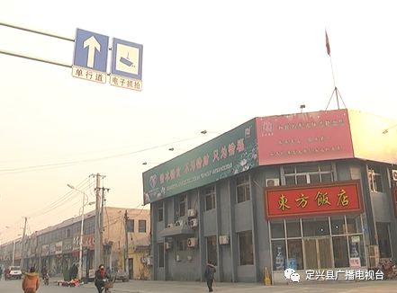 定兴新增4处电子抓拍设施,规范城区道路交通秩序