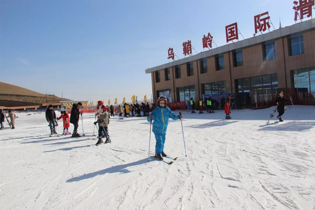 天祝县邂逅暖冬圆梦天祝青年联谊会在天祝乌鞘岭国际滑雪场圆满结束