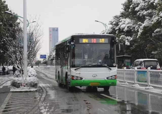 【关注】常熟气象台发布暴雪黄色预警,请大家做好准备!