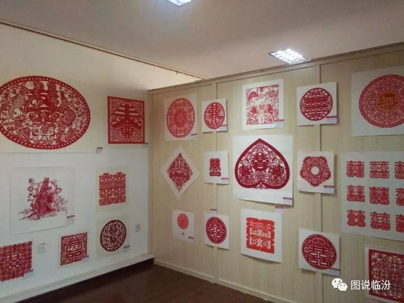 【头条】200多幅形态各异的"囍"字剪纸展,让"浮山剪纸