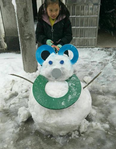 这是钟祥哪个阿子堆的雪人啊?笑死人了!这也太有才了吧!哈哈哈哈哈哈