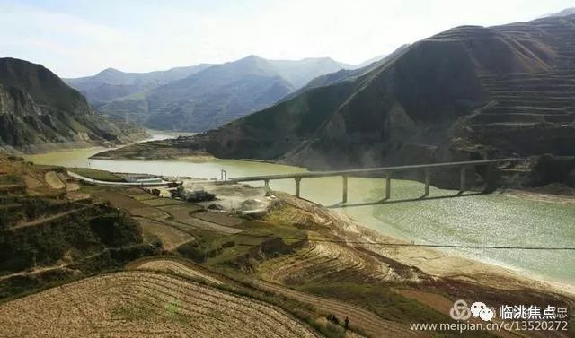 18临潭县洮砚乡洮河风光19九甸峡水库全景20九甸峡水库引洮工程取水口