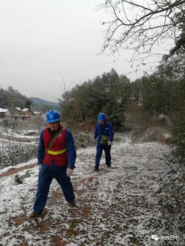 雪中正能量,巴中这群人温暖一座城!