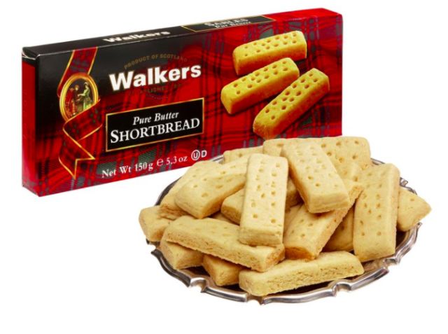 甚至大家爱吃的苏格兰黄油饼(shortbread)的包装都是鲜艳醒目的苏格兰
