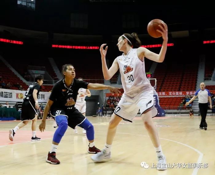 3-0横扫江苏 上海女篮率先晋级半决赛