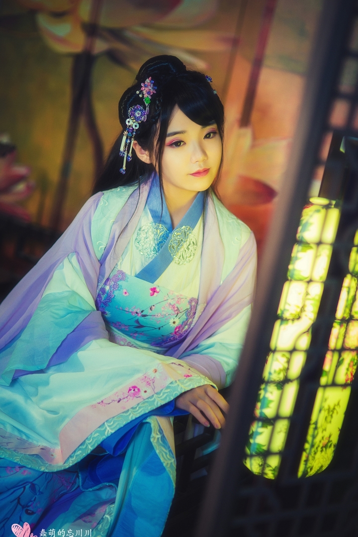 祸国姜沉鱼cosplay究竟什么是命运呢