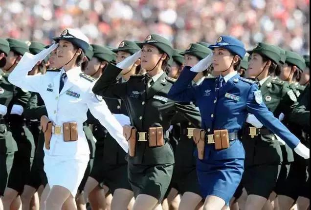 各国阅兵式女兵风采一览