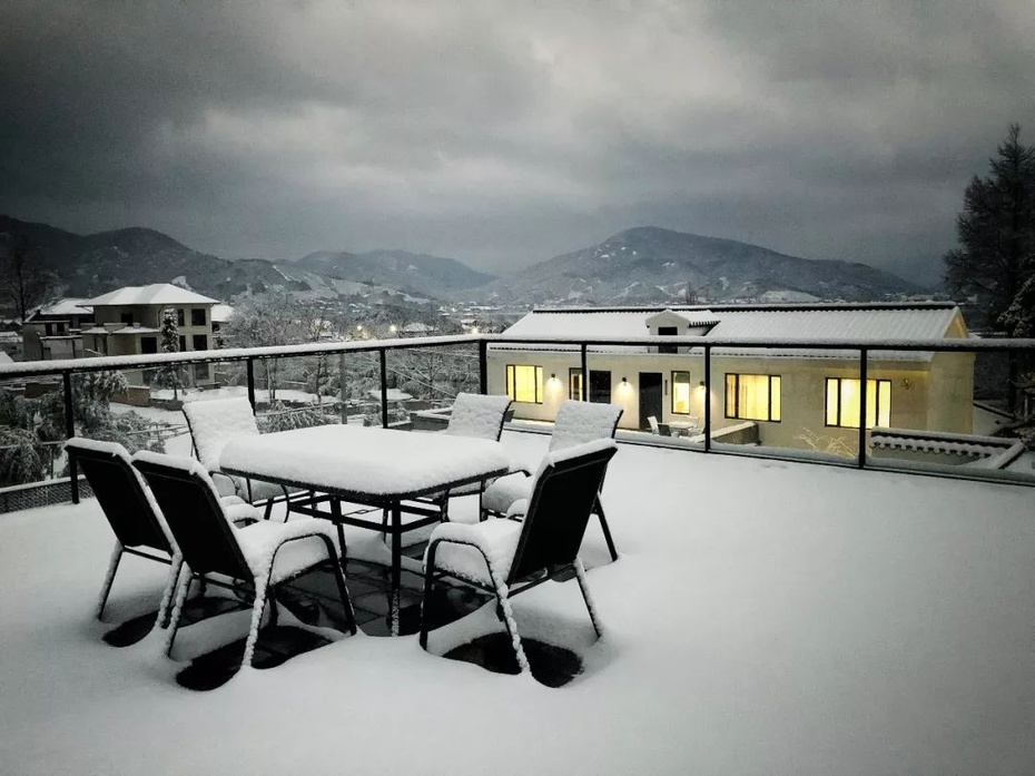 融雪煎香茗,听雪声,品茶味,我在化城壹处的雪夜