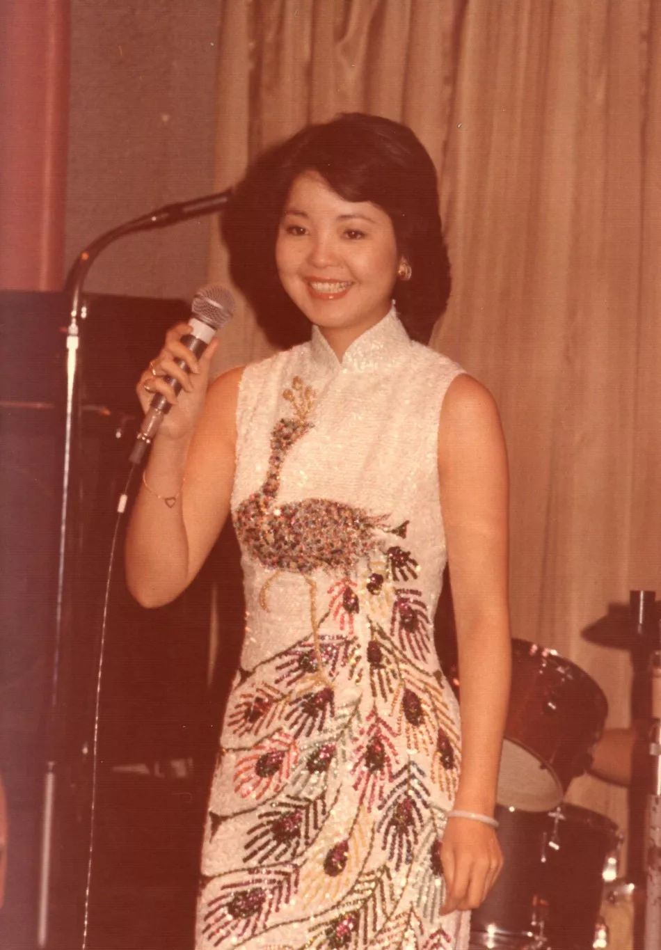 形上生活 淡淡幽情邓丽君 teresa teng 1953.01.29