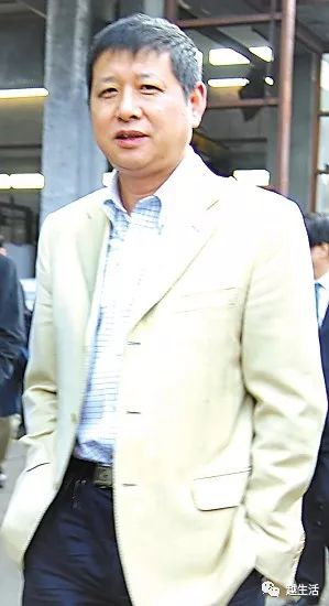 昨日金盾股份董事长周建灿于上虞坠楼身亡具体原因当地警方仍在调查中