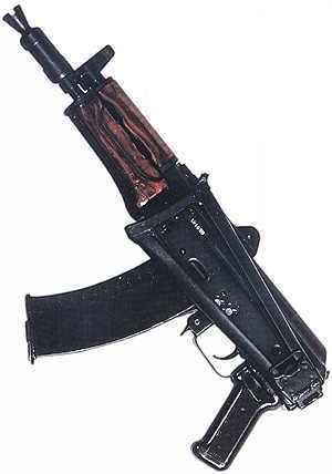 ak47式突击步枪是由苏联卡拉什尼科夫设计的世界最著名的突击步枪.