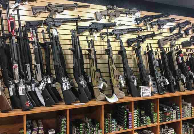 澳大利亚枪店遭抢 维多利亚州过去3年有2310支枪失窃
