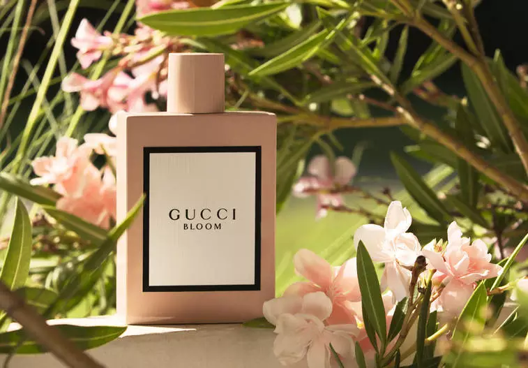 2017最火的新香水gucci bloom古驰绽放,由gucci现任匆忖总监