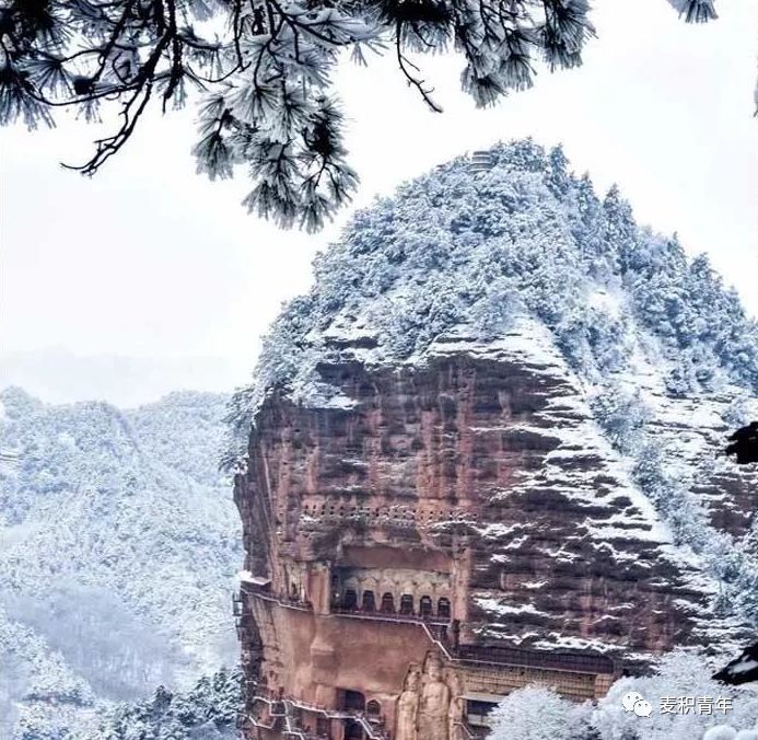 瑞雪化妆过的麦积山惊艳了世界