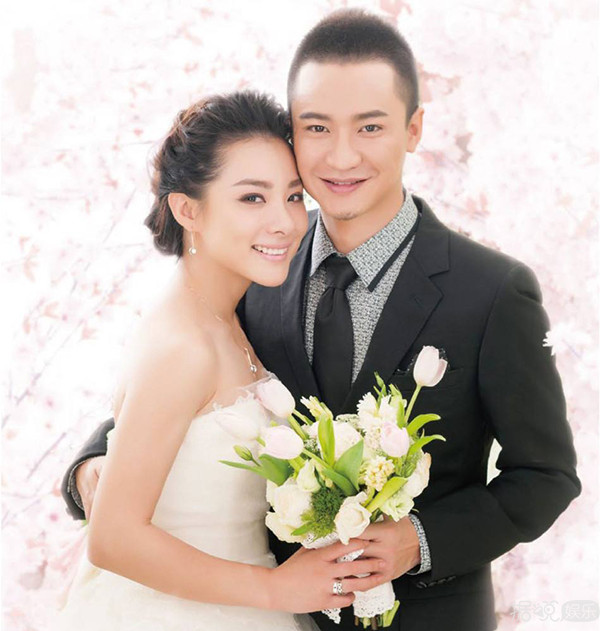 张雪峰和老婆婚纱照_张雪峰和老婆照片(3)