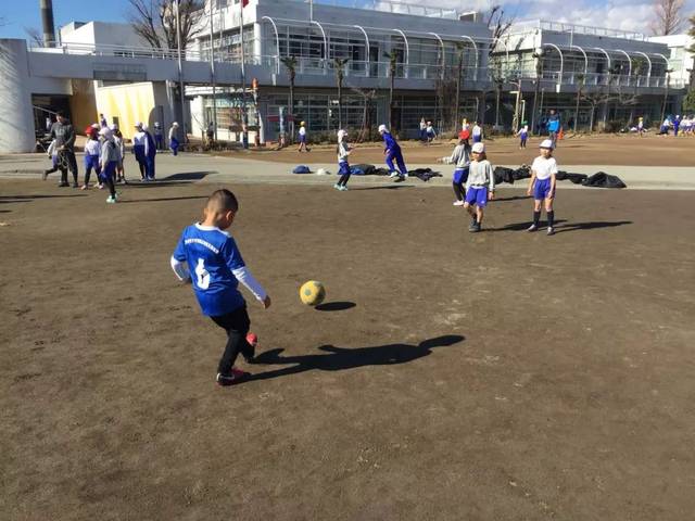 外教带训与日本同年龄段同场竞技市校园足球u9选拔队赴日交流