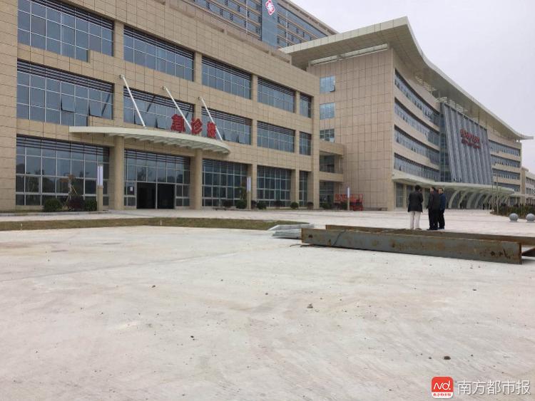 新闻 正文  惠东县人民医院新院座落在县城平山街道环城南路与规划的