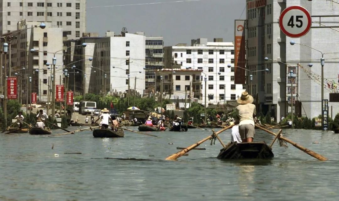 珠江,松花江,长江…… 中国境内全流域发生大洪水 荆州告急,武汉告急