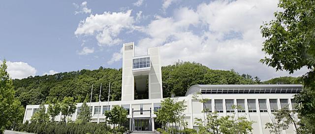 大学鸣门教育大学德岛大学山口大学广岛大学冈山大学岛根大学鸟取大学