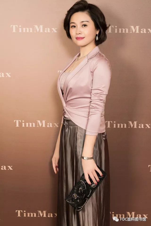 独家专访 timmax天玛时董事长刘晓蓉:穿timmax的女人,优雅的比漂亮