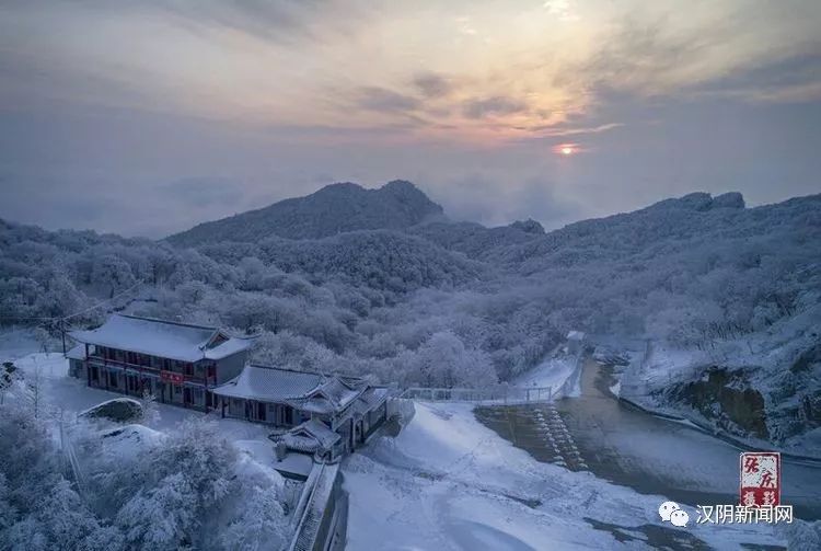 【美景】当雪邂逅擂鼓台