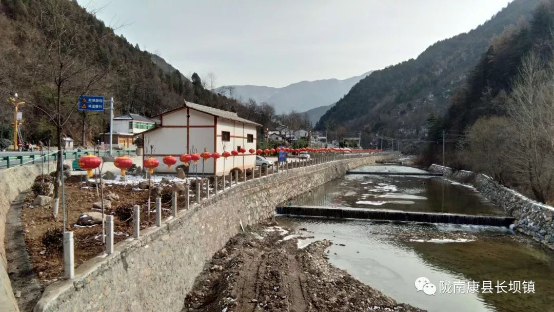 康县长坝镇——热闹的逢集场景,年味浓浓!