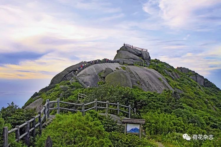 旅游中国华南第一峰猫儿山