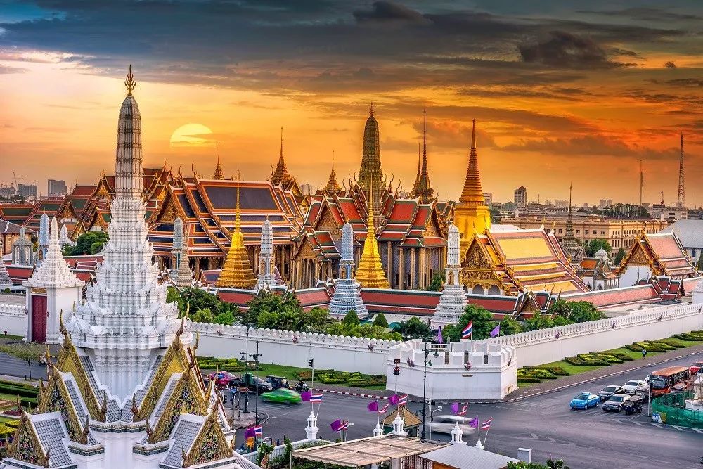  Discover the Best Attractions in Bangkok: A Comprehensive Guide to Thailand's Vibrant Capital