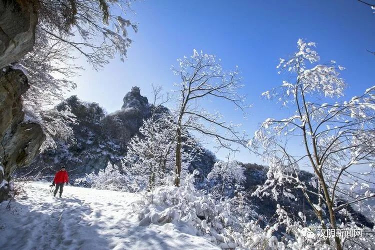 【美景】当雪邂逅擂鼓台