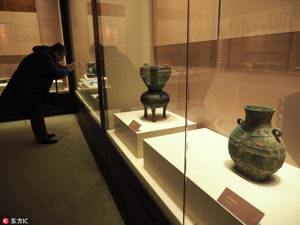汉代彩绘陶神灯：涿州博物馆的国家一级文物丨河北保定 - 知乎