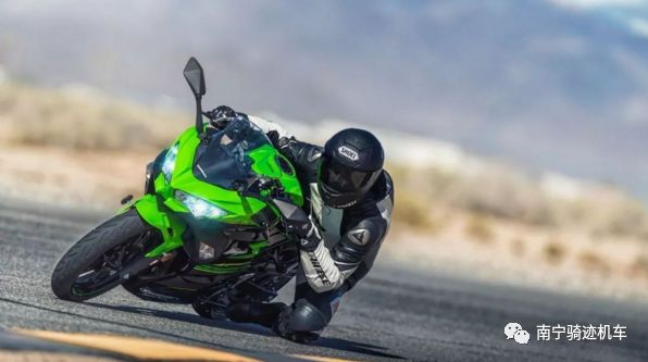 kawasaki ninja 400