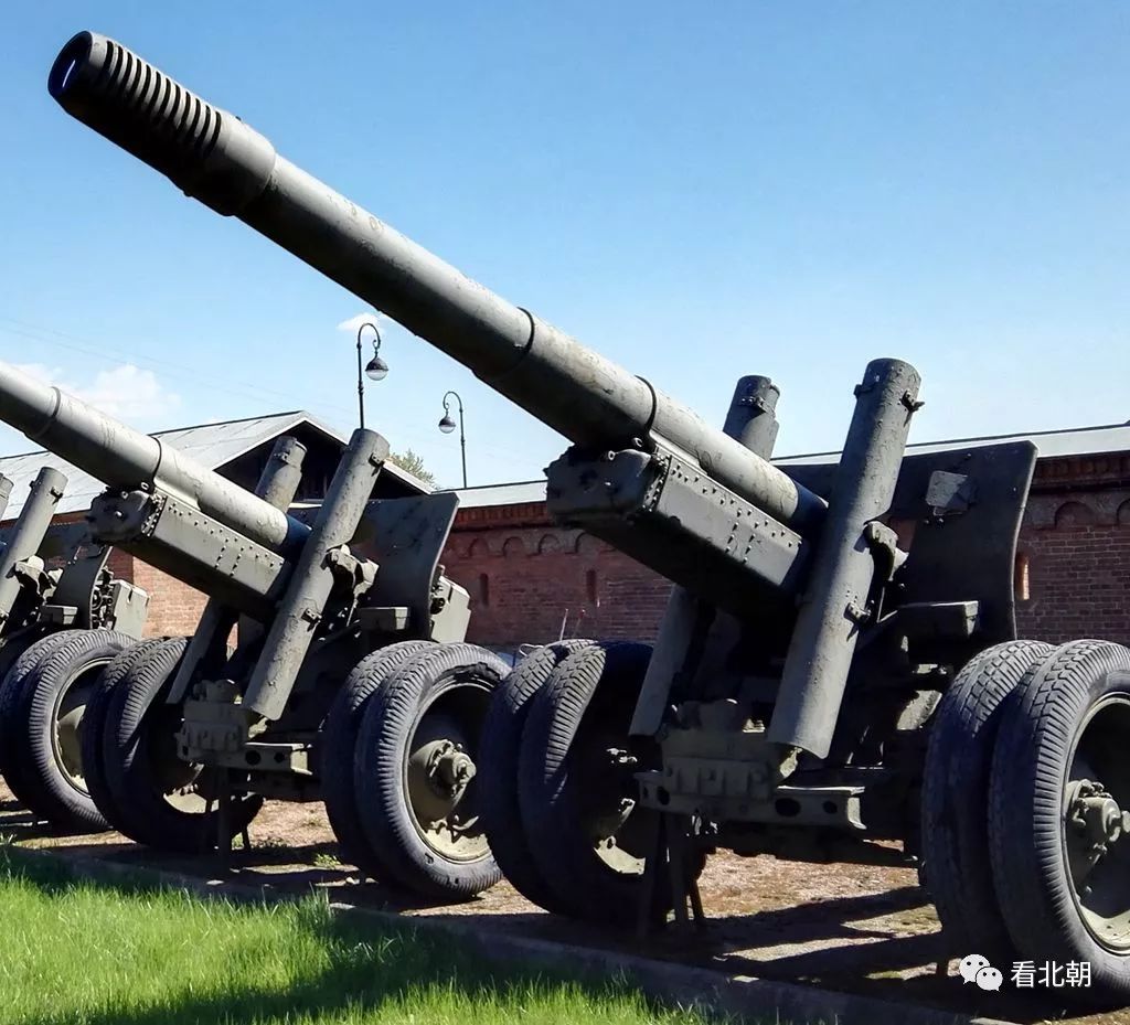 军事 正文  放大图:m1938型152榴弹炮?