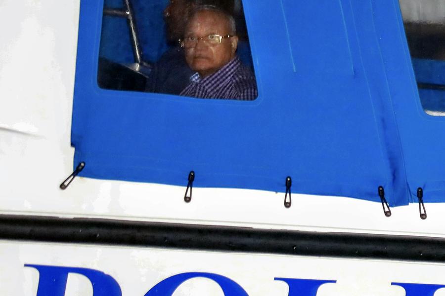马尔代夫前总统被捕 军人在街头巡逻