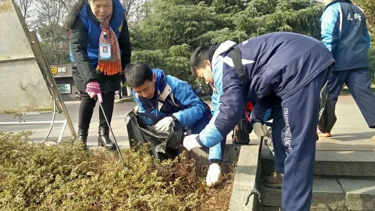 【寒假社会实践活动】1713班"青山绿水,环保践行"主题