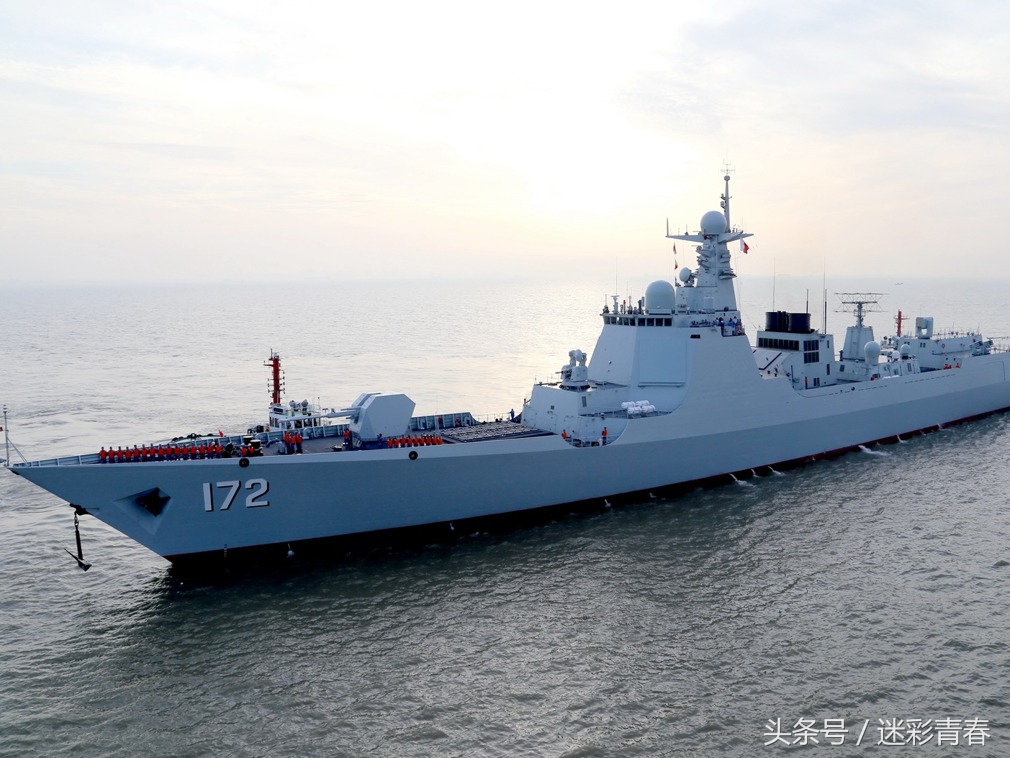 中国海军052d级导弹驱逐舰172"昆明"舰.