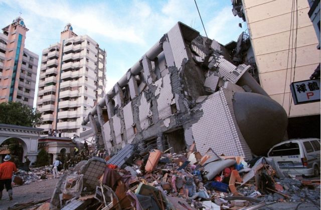 热点聚焦 回顾近20年来台湾重大地震灾害