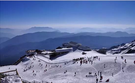 冬季滑雪好去处十大滑雪胜地安谈球吧体育利你(图12)